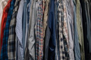 מכבסה כפר סבא: שירותי ניקוי שטיחים, וילונות וכביסה מקצועית